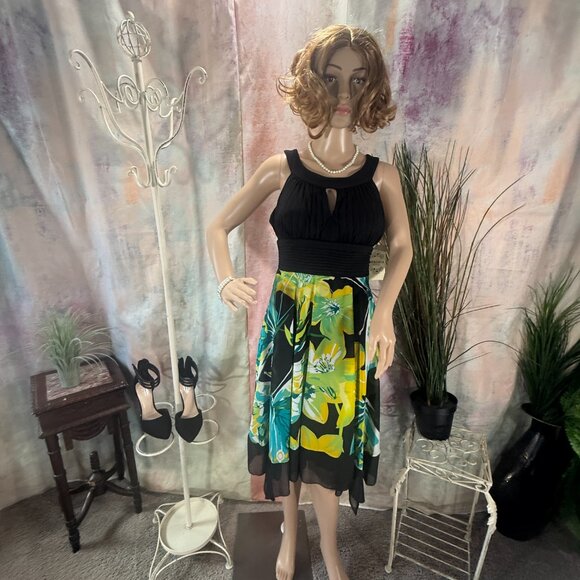 New 📌Sangria Handkerchief Multi-Colored Chiffon Dress with Cummerbund Waistline - Picture 1 of 16